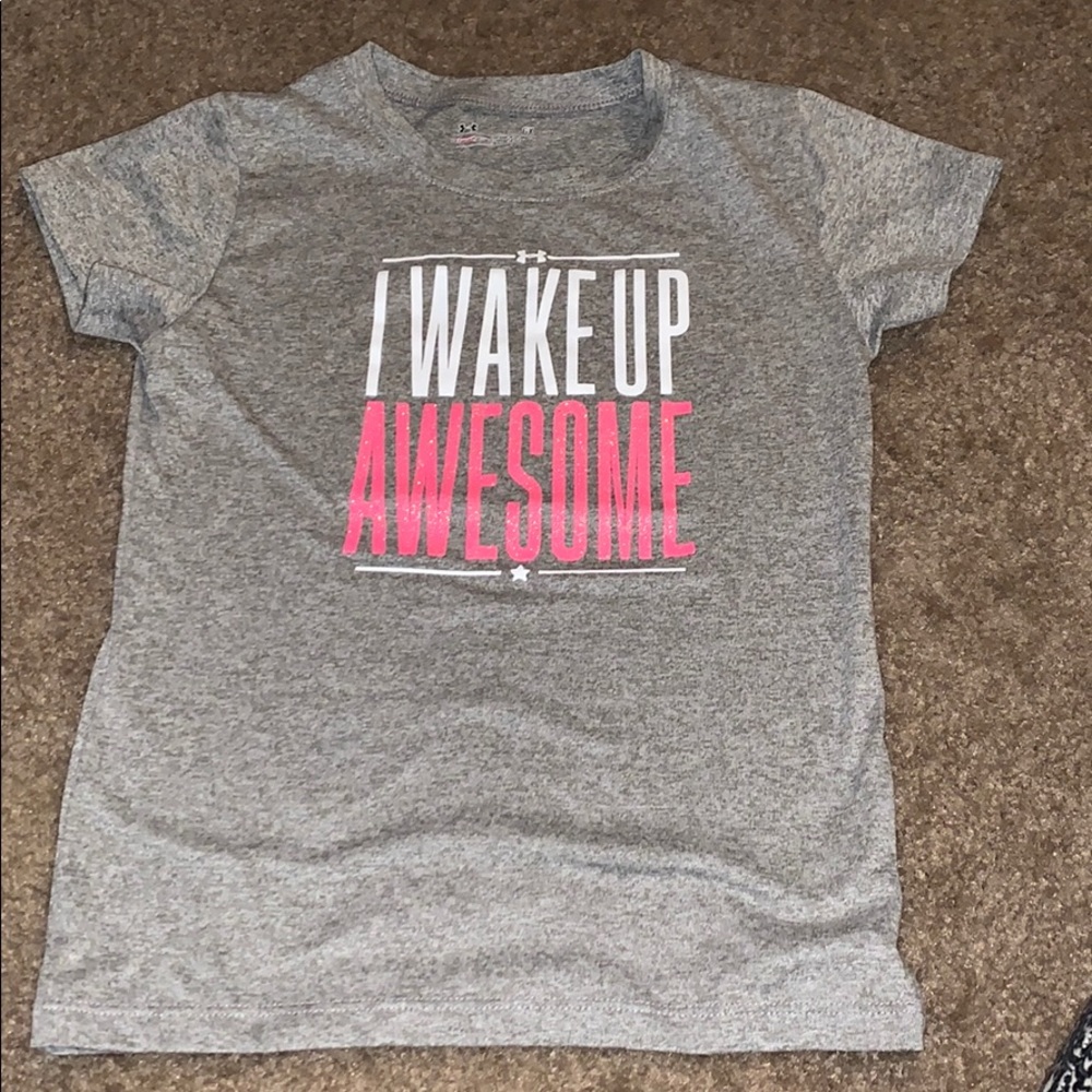 Girls under armour t shirt